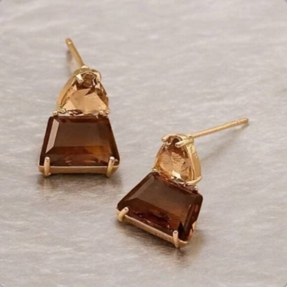 18K Gold Small Coffee Brown Glass Earrings Square - Picture 2 of 4